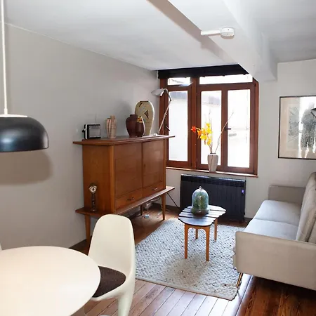 In Center Of Apartment *
